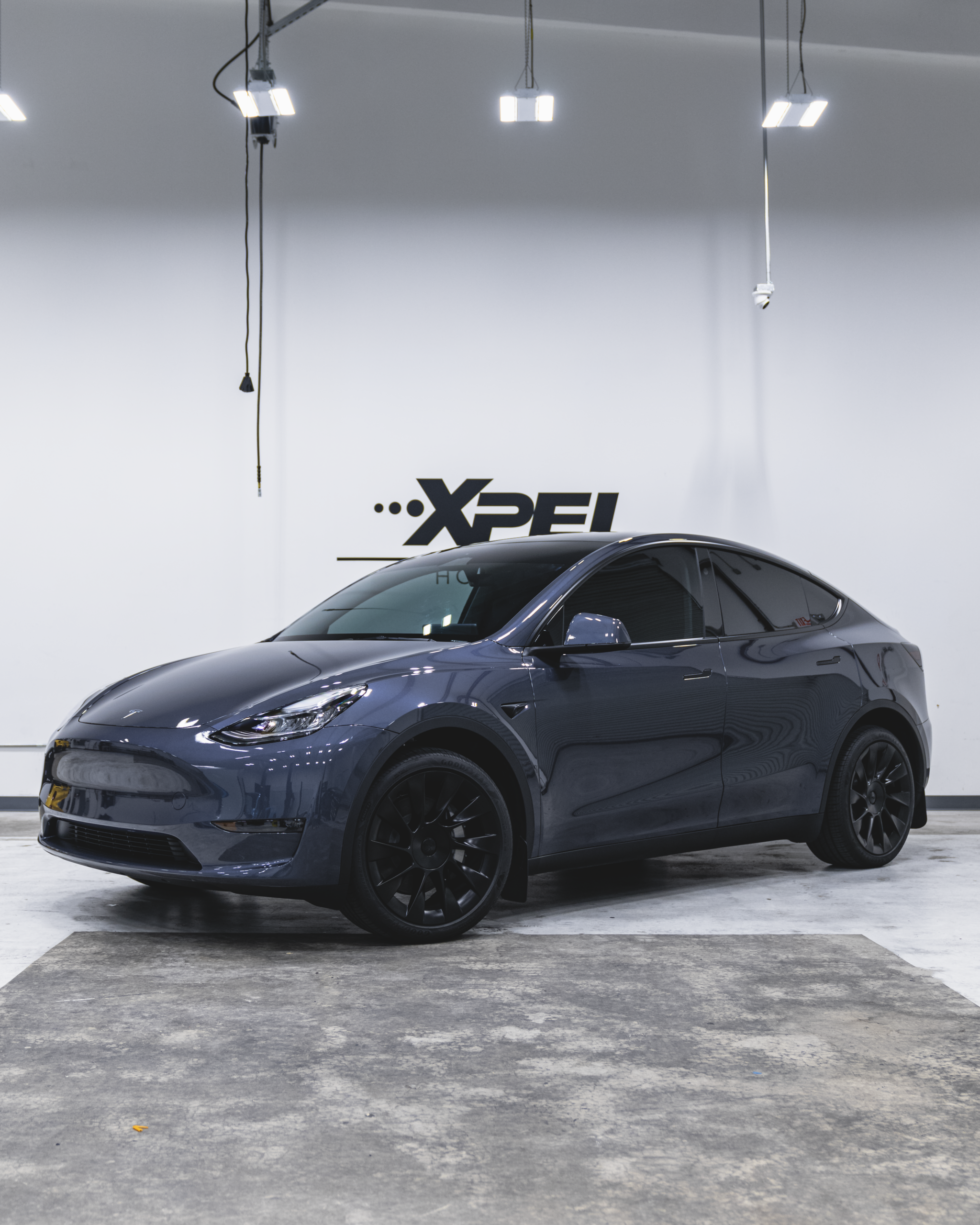 2023 Tesla Model Y - Grey Black - HTX - XRP WC-1